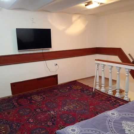 Delux Duplex Apartment In Old City Баку Екстериор снимка