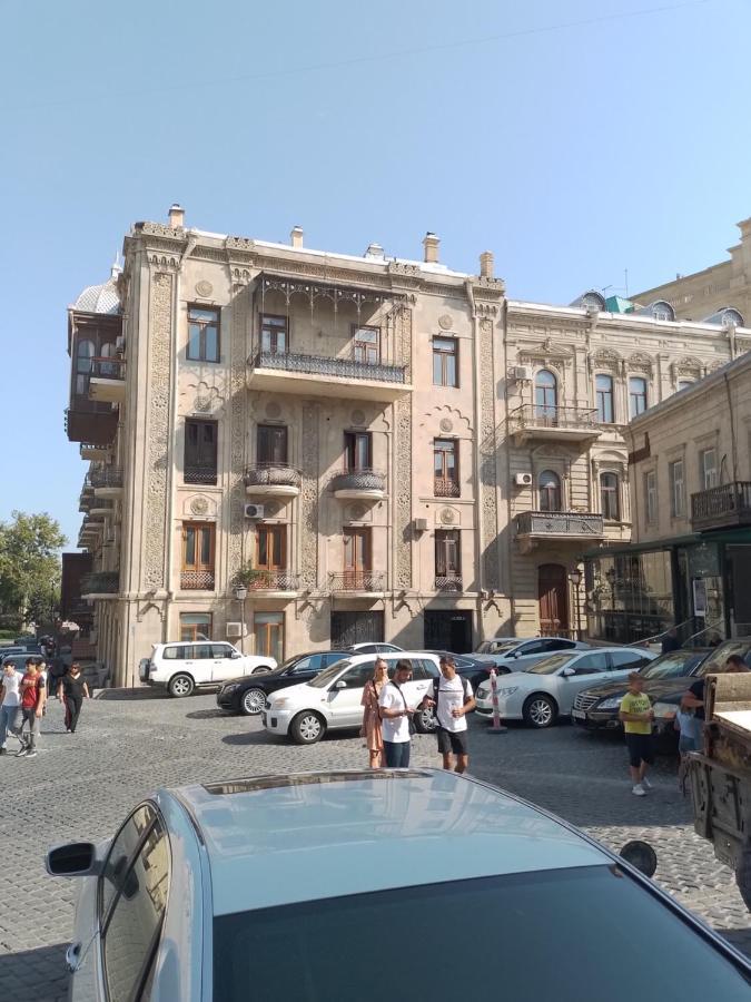 Delux Duplex Apartment In Old City Баку Екстериор снимка