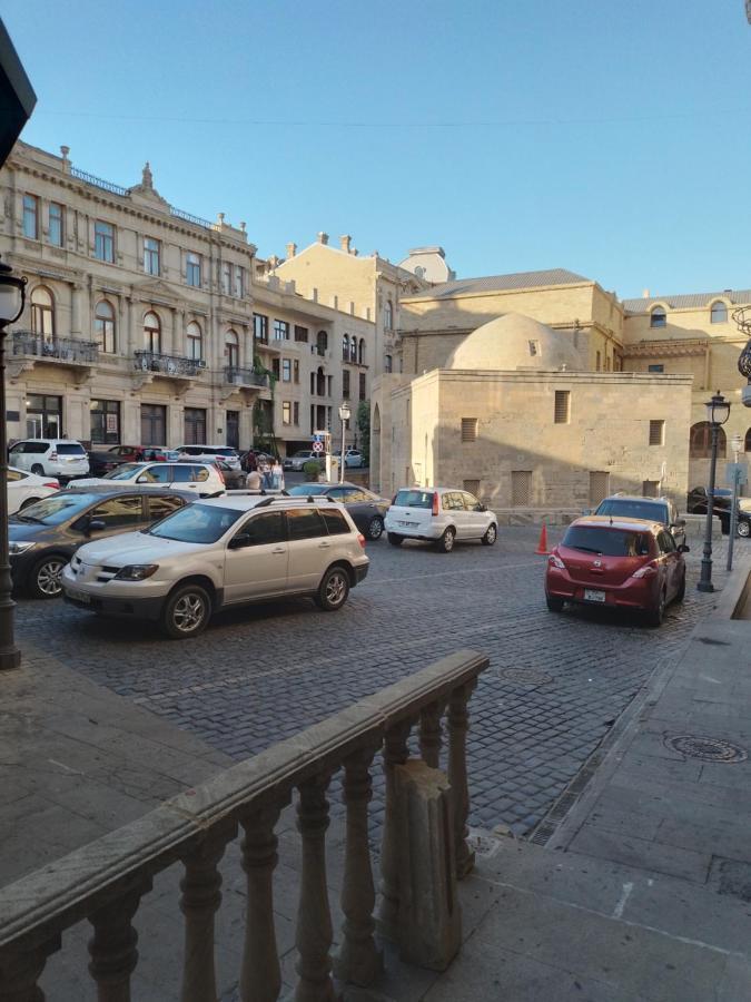 Delux Duplex Apartment In Old City Баку Екстериор снимка