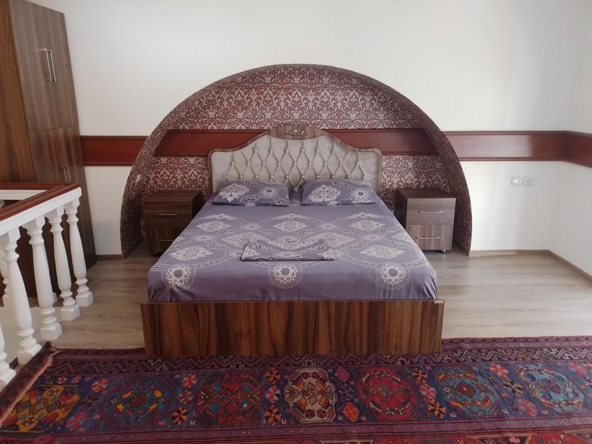 Delux Duplex Apartment In Old City Баку Екстериор снимка